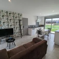 Maison rénovée avec jardin et parking, proche Orléans, animaux acceptés - FR-1-590-561
