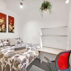 612 Lovely Central Super Cosy Studio Heart CBD