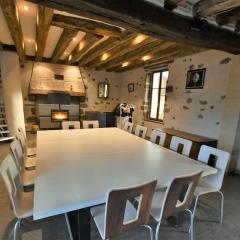 Maison spacieuse avec piscine chauffée