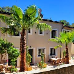 Villa Riviera