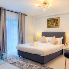 London - Apartment - Riverside - Sleeps 3 - Garden