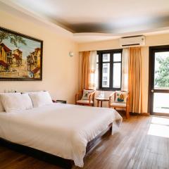 Mercury Hotel & Apartment