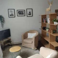 Studio Les Armuriers, 2ème étage sans asc