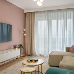 CityScape Blush Pink, Cozy modern apt