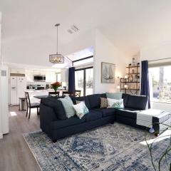 2Bed 2Bath APT walking distance to BEACH and BAY in PB