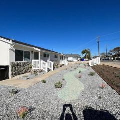 1 Bed 1 bath BIG PRIVATE back yard LOCATION