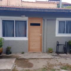 Casa a media cuadra del mar