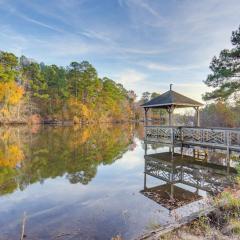 Scenic Studio with Dock Access in Fayetteville!