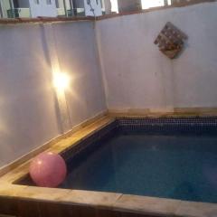 Casa com piscina em Itanhaém