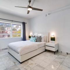 Best location by the Beach ! Free WiFi - TV - All amenities 103