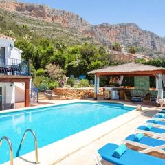 Villa Nirvana by Villa Plus