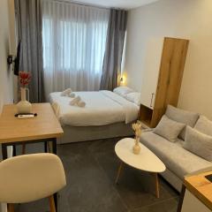 Ladadika X-Retrite Suites