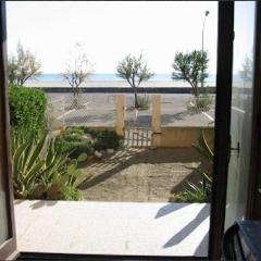 Appartement 2 pièces PORT LA NOUVELLE PN070-002