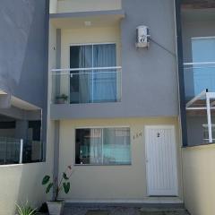 Excelente casa p/ férias