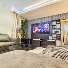 4 bed duplex in prime location