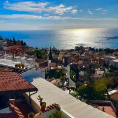 Villa Greta Hotel Rooms & Suites