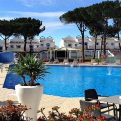 Casa Kava in a Superior ApartHotel Resort Near Cabopino NO CAR NEEDED