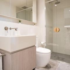 Elegant New Apt in Adelaide Vibrant Rundle Mall