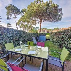 S-Plage 02-Soustons Joli petit appartement avec jardin et piscine pour 4 personnes