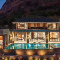 StayVista's Esperanza - Mountain-Side Retreat with Infinity Pool, Jacuzzi, Gazebo & Indoor-Outdoor Activities