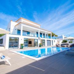 Ilha do Sol Luxury in an ideal location!