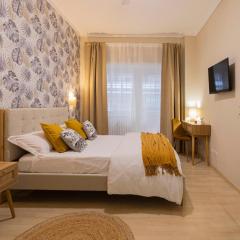 Anastasia Comfort at the Vatican with Balcony