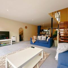 City Center Stay With Parking