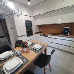 Apartament MONINI - przestronny, miejsce garażowe, FV