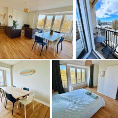 La Criée, un balcon sur le port