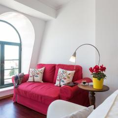 Seagull Rooftop Downtown - Light and Views