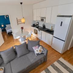 Taika the Arctic Gem with Sauna, Glazed Balcony & Free Parking