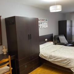 Habitacion privada en Pamplona