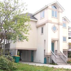 M906- Castle De La Mar