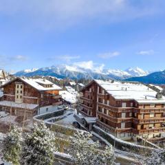 Apartment Les Arolles B12 by Interhome