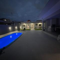 Casa próximo à Praia com piscina