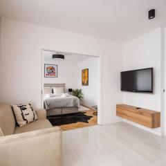 Metro Ratusz Arsenał Deluxe Apartment