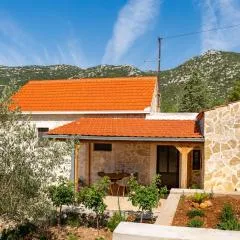Holiday Home Mare by Interhome