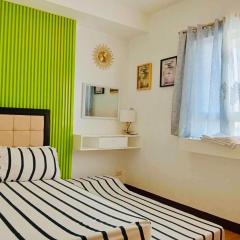 Studio unit Mesaverte Residence Near SM downtown Gaisano Mall Centrio Mall