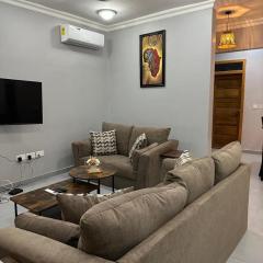 Cozy Home for Small Groups