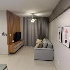 Apartamento Amplo e Confortável em Condomínio Familiar, 3 Quartos Sendo 1 Suíte com Lazer de Clube