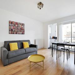 1BDR 3P apartment balcony - ST MAUR VOLTAIRE