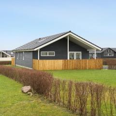 Gorgeous Home In Bogense With Wifi