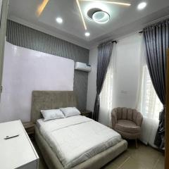 De-Luxe Haven Apartment