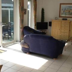 bungalow for 6 people, near the beach