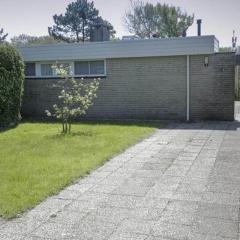 Bungalow with south-facing garden