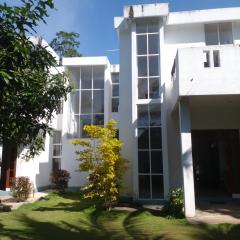 Peaceful Jungle Villa Weligama