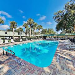 57 Hilton Head Cabana - 2BR Villa Coastal Decor Private Patio Steps to Beach Community Pool Near Coligny Plaza - host2coast