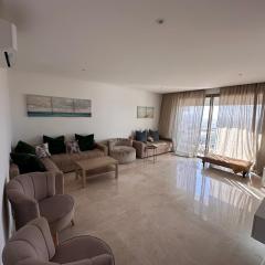 Ocean Pearl Luxury Stay by Sea