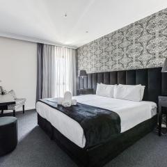 Modern Nomads Classic Styled King Studio with Indoor Pool