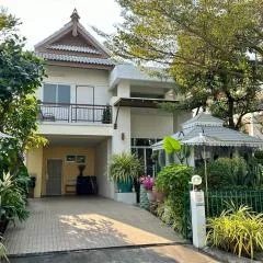 Modern Thai Style Garden Home